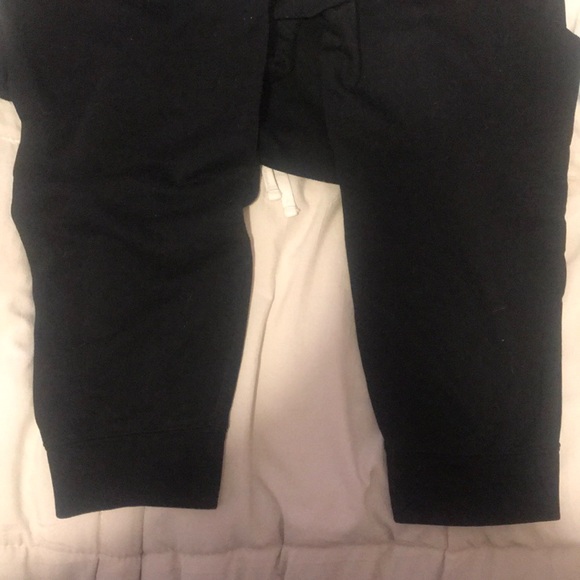 Black Joggers with cuffed bottoms - Picture 3 of 3